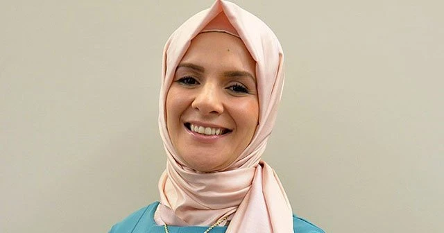 Mahinur Özdemir partisinden ihraç edildi