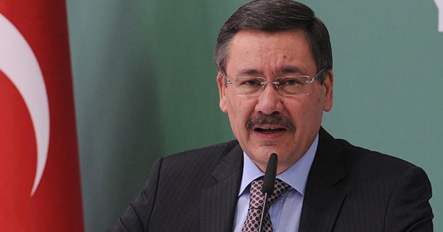 Melih Gökçek, &#039;Seçimdeki hileyi suçüstü yakaladım&#039;