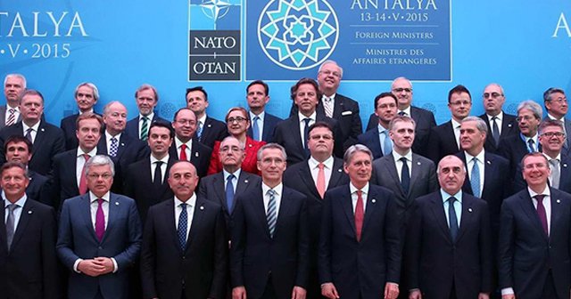 NATO Zirvesi’nde Türkiye’ye övgüler yağdı