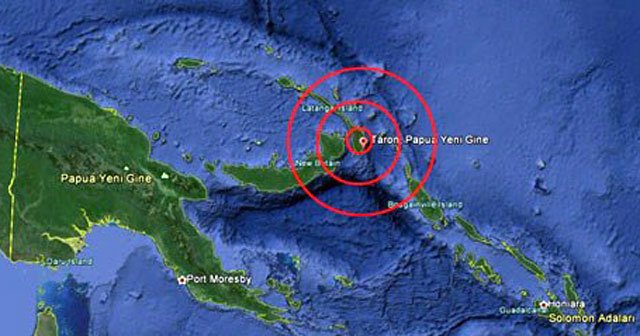 Papua Yeni Gine&#039;de 7.2 büyüklüğünde deprem