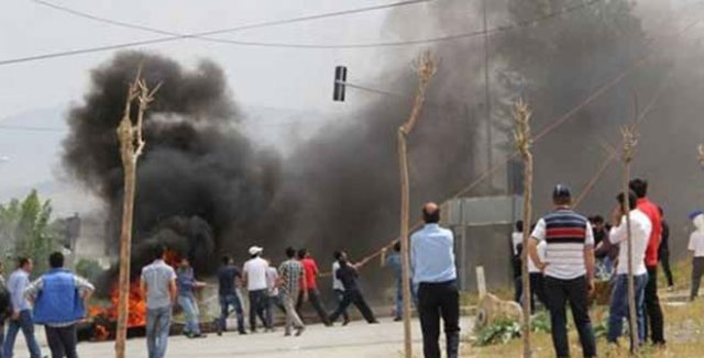 PKK yandaşları Varto-Bulanık karayolunu kapattı