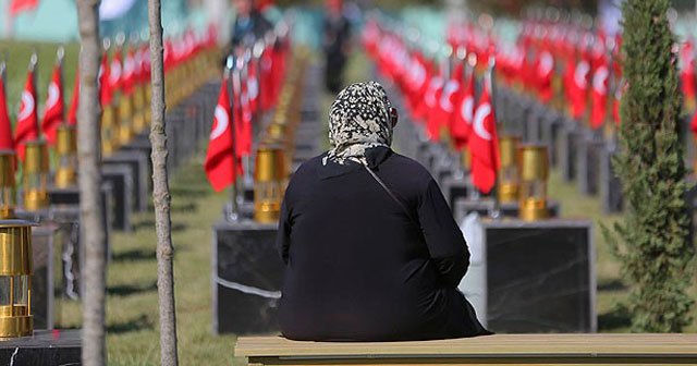 Soma&#039;daki maden şehitleri anılıyor