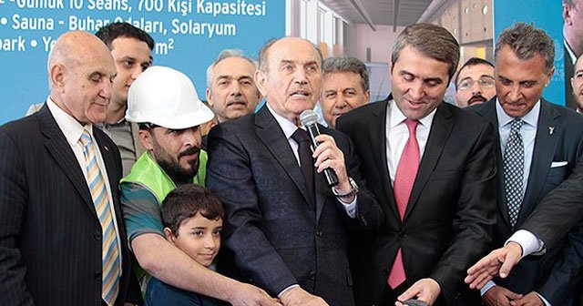 Topbaş, &#039;Her mahalleye 30 dakika ulaşım programlıyoruz&#039;