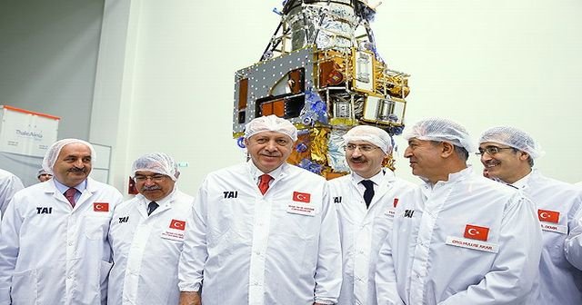 Türkiye&#039;nin ilk uydu merkezi açıldı