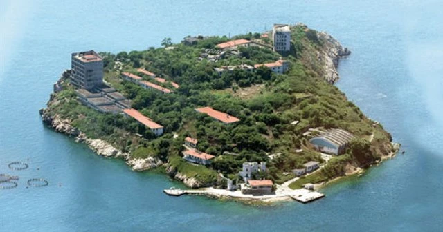 Yassıada’ya ilk kazma bugün vuruluyor
