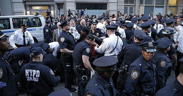 ABD&#039;de polis 5 ayda 385 kişiyi öldürdü