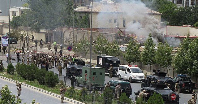 Afganistan Parlamentosu&#039;na bombalı saldırı