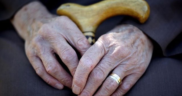 Alzheimer için kan testiyle erken teşhis umudu