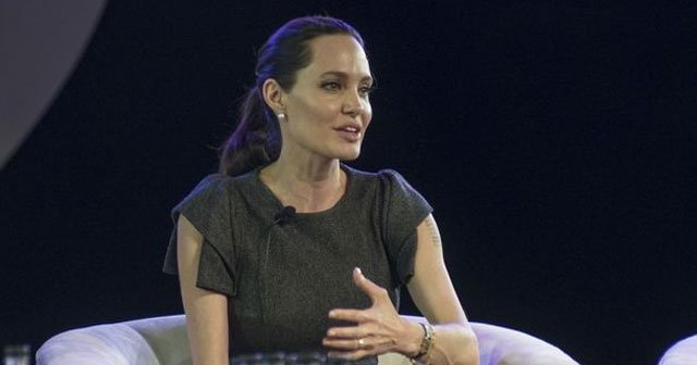 Angelina Jolie Mardin&#039;e geldi