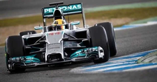 Avusturya'da pole Hamilton'un