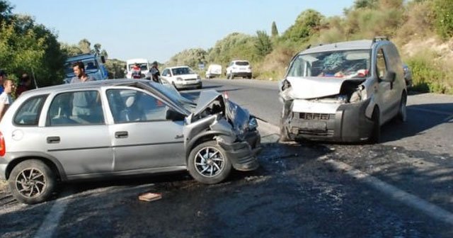 Aydın&#039;da trafik kazası, 1 ölü, 2 yaralı