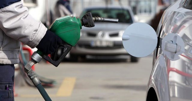 Benzine 14 kuruşluk indirim yapıldı