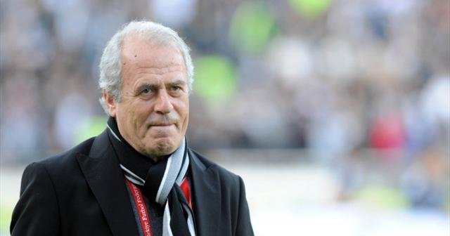 Beşiktaş&#039;ta Mustafa Denizli sesleri