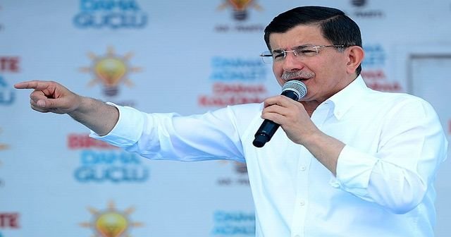 Davutoğlu, &#039;Casusluk faaliyetiyle Türkiye&#039;yi şikayet ediyorlar&#039;