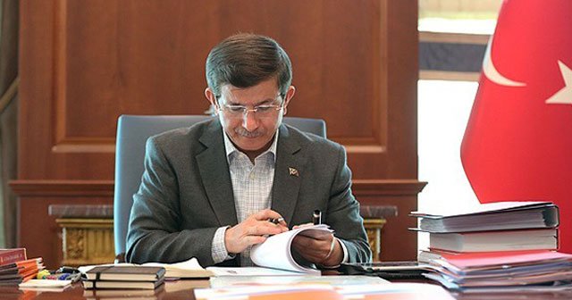 Davutoğlu kurmaylarıyla seçimi değerlendirdi