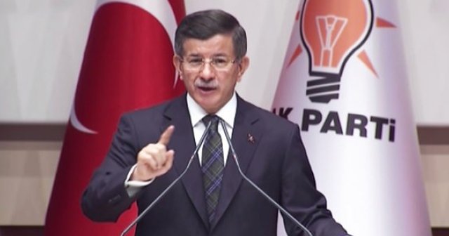 Davutoğlu&#039;ndan Mursi açıklaması