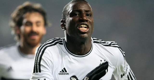 Demba Ba&#039;dan Beşiktaşlıları üzen açıklama