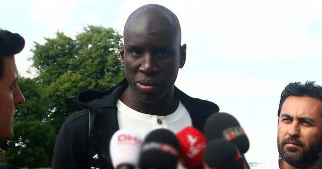 Demba Ba resmen Çin&#039;de