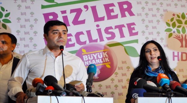 Demirtaş&#039;tan AK Parti-CHP koalisyonuna destek