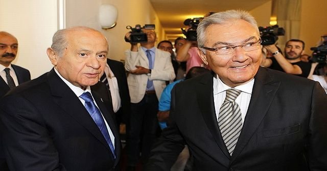 Deniz Baykal, Devlet Bahçeli ile görüştü