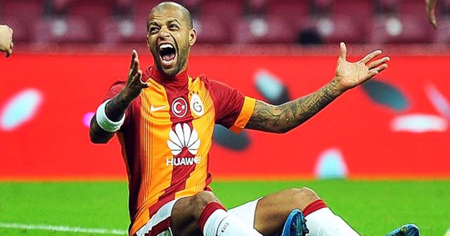 Felipe Melo&#039;dan Fenerbahçelileri kızdıran hareket