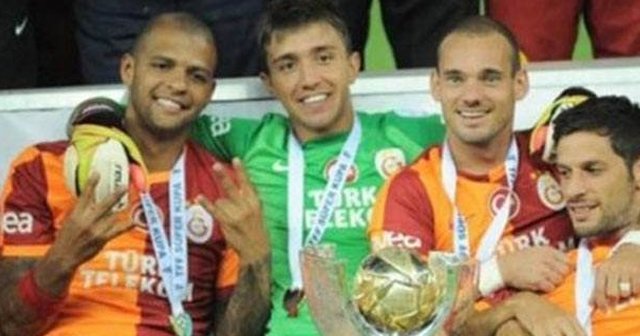 Galatasaray&#039;da hareketli saatler