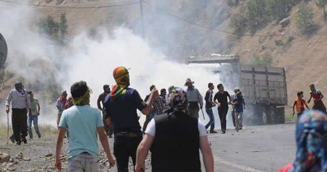 Hakkari&#039;de tehlikeli gerginlik