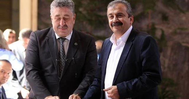 HDP'li Sırrı Süreyya Önder de kayıt yaptırdı