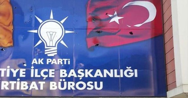 HDP mitingi sonrası AK Parti binasına saldırı