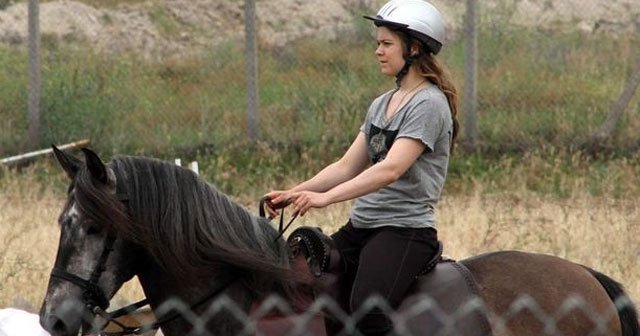 Hollywood yıldızı Hera Hilmar Türkiye&#039;de