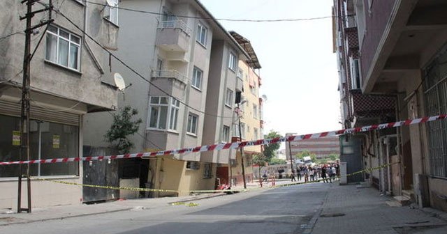 İBB&#039;den yan yatan 5 katlı binayla ilgili açıklama