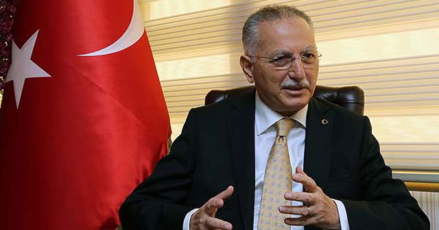 İhsanoğlu, HDP&#039;yi ziyaret etmeyecek!