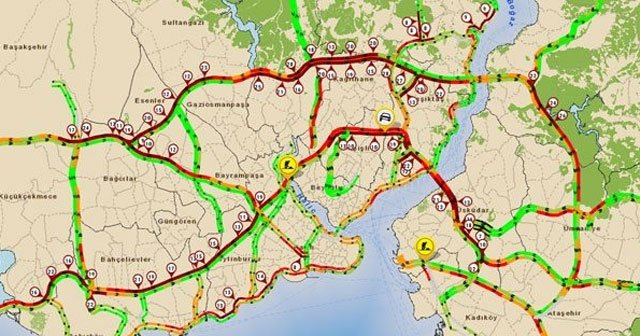 İstanbul'da trafik kilitlendi