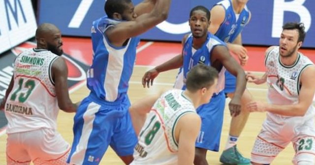 İtalya&#039;da Dinamo Sassari tarih yazdı