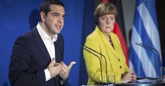 Merkel&#039;den son dakika Yunanistan açıklaması