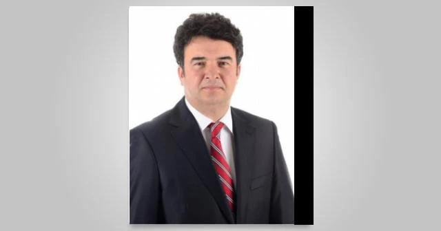 Metin Lütfi Baydar  kimdir?