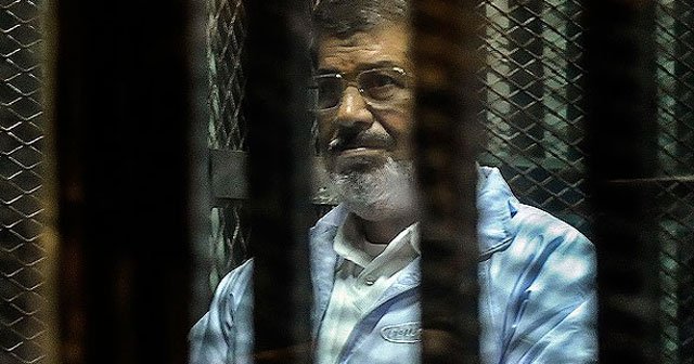 Mursi&#039;ye idam kararına Mısır basını geniş yer verdi