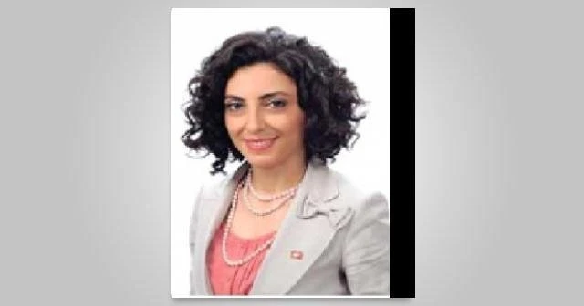 Nurhayat Altaca KAYIŞOĞLU  kimdir?