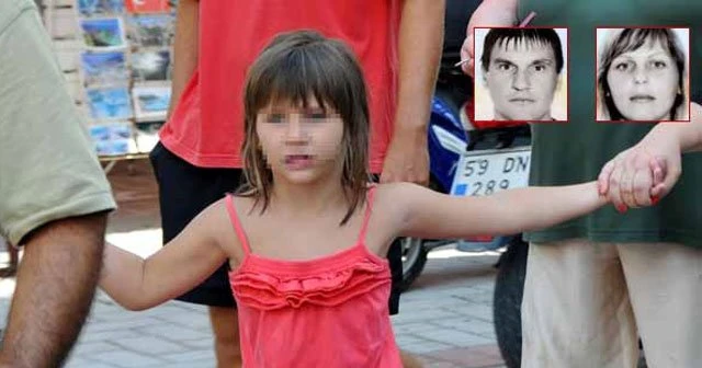 Ölen anne babasının başında 3 gün bekledi