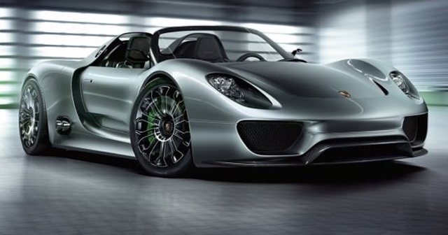 Porsche 918 Spyder son kez üretildi