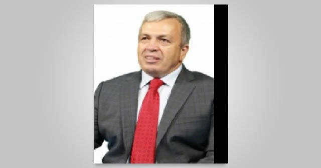 Şadi ÖZDEMİR  kimdir?