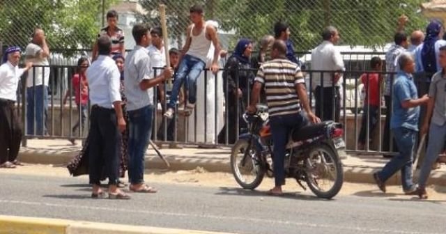 Şanlıurfa&#039;da seçim kavgası, 15 yaralı