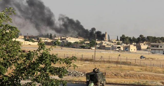 Tel Abyad’da geçişler durduruldu!