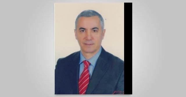 Timur ÖZDEMİR  kimdir?