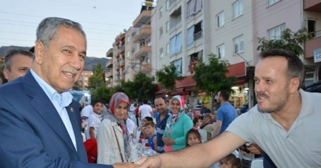 Arınç, &#039;Başbakan da iftara gelecekti ama&#039;