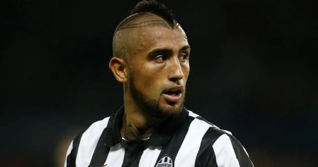 Arturo Vidal resmen Bayern Münih&#039;te!