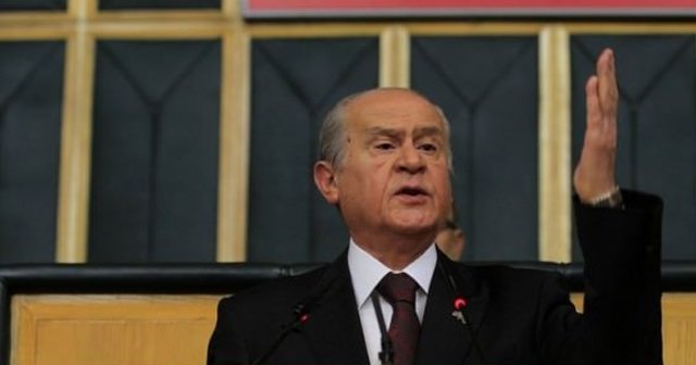 Bahçeli, &#039;Bayramda trafik kurallarına uyun&#039;