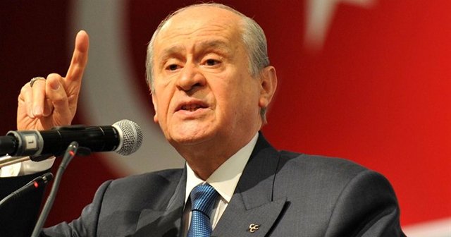 Bahçeli, &#039;Gövdemizi taşın altına koyuyoruz&#039;