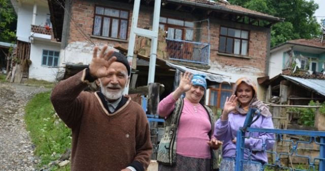 Çalışmak için Türkiye&#039;ye gelen kadın Müslüman oldu