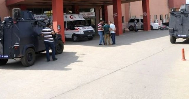 Cizre&#039;de izinsiz gösteriler sırasında polise saldırı düzenlendi